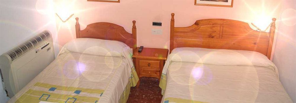 Hotel Al-Ándalus, en Cazorla Comarca Peal De Becerro Kültér fotó